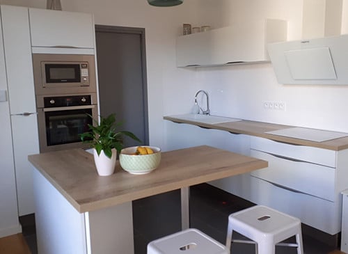 Batiland Bereciartua Ascain cuisines-et-bains 64 Ascain